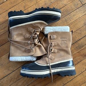 Sorel Caribou Winter Boots - EUC Great Deal